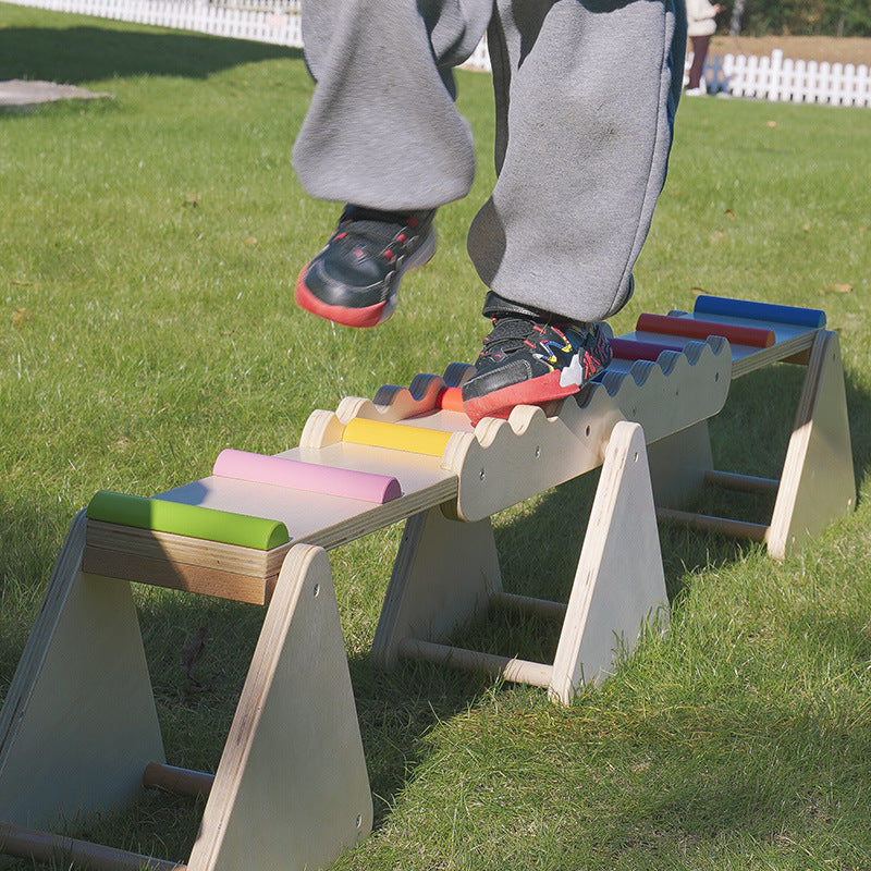 Balancín de Madera para Niños – Sistema Sensorial de Equilibrio y Entrenamiento Educativo para Interior y Exterior